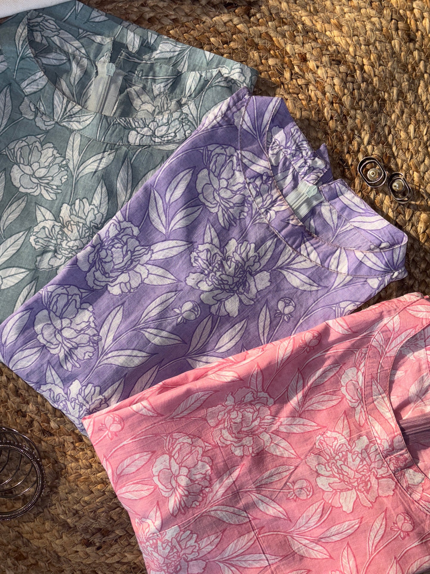 Babypink Halterneck high slit short kurti