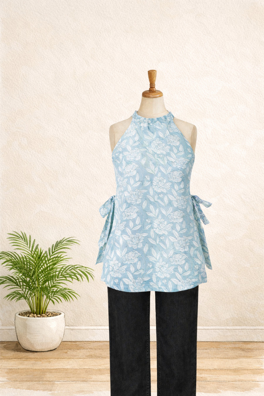 OG halterneck shortkurti