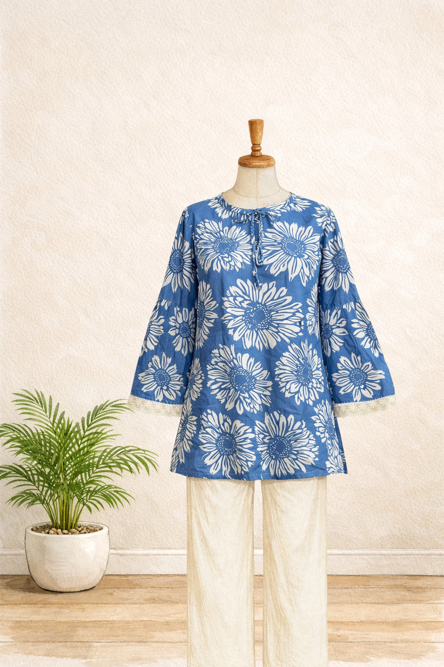 Bell sleeves short kurti