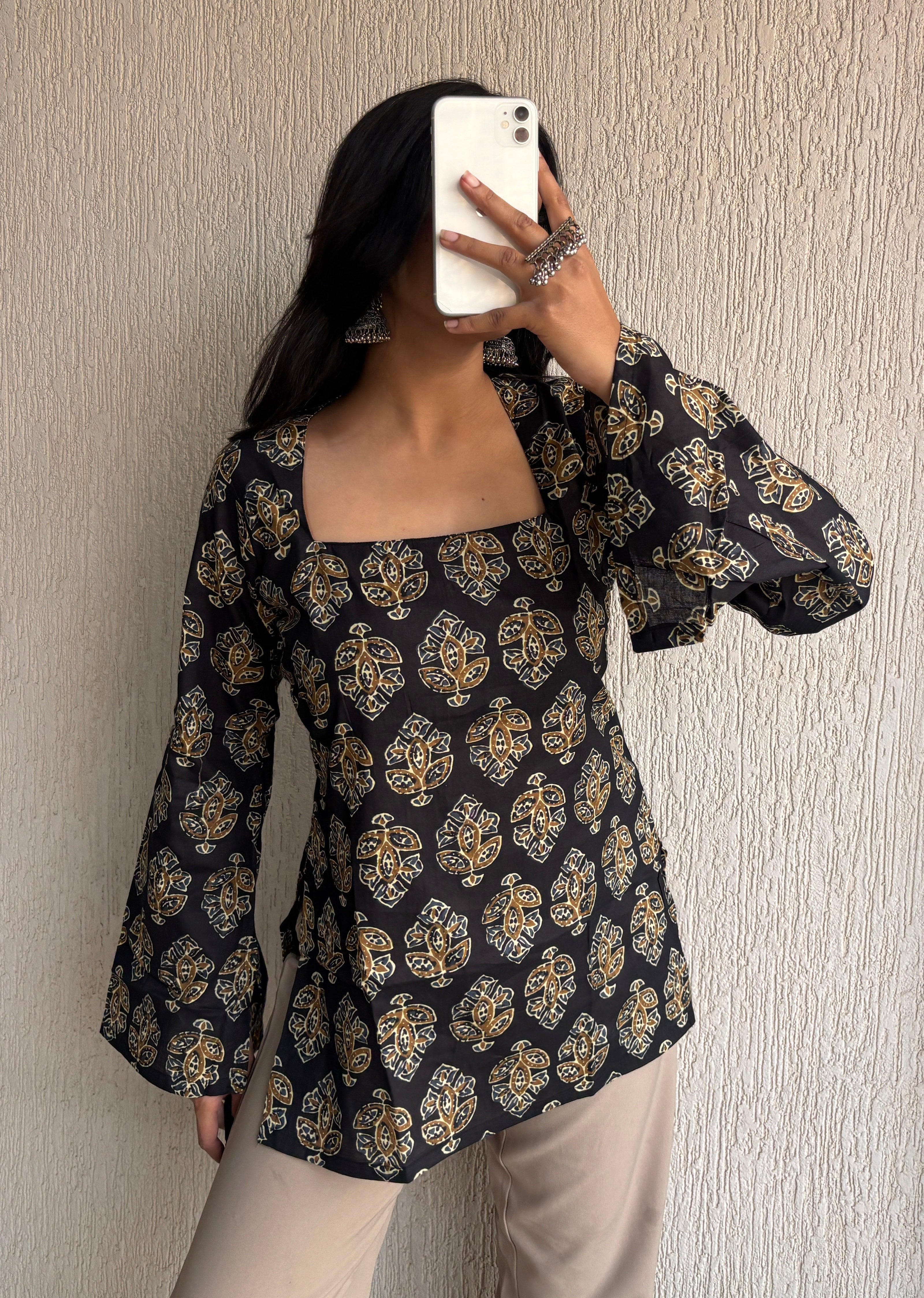 Black square neck short kurti