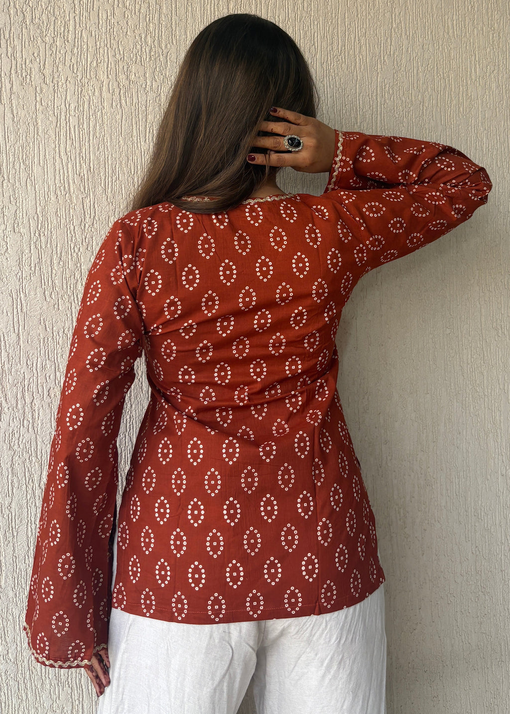 Rust bandhani wrap-tie short kurti