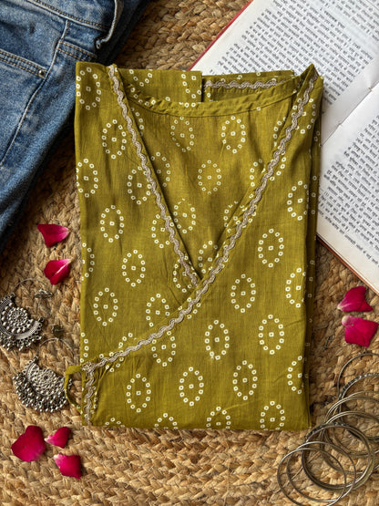 Mehendi Bandhani wrap-tie short kurti