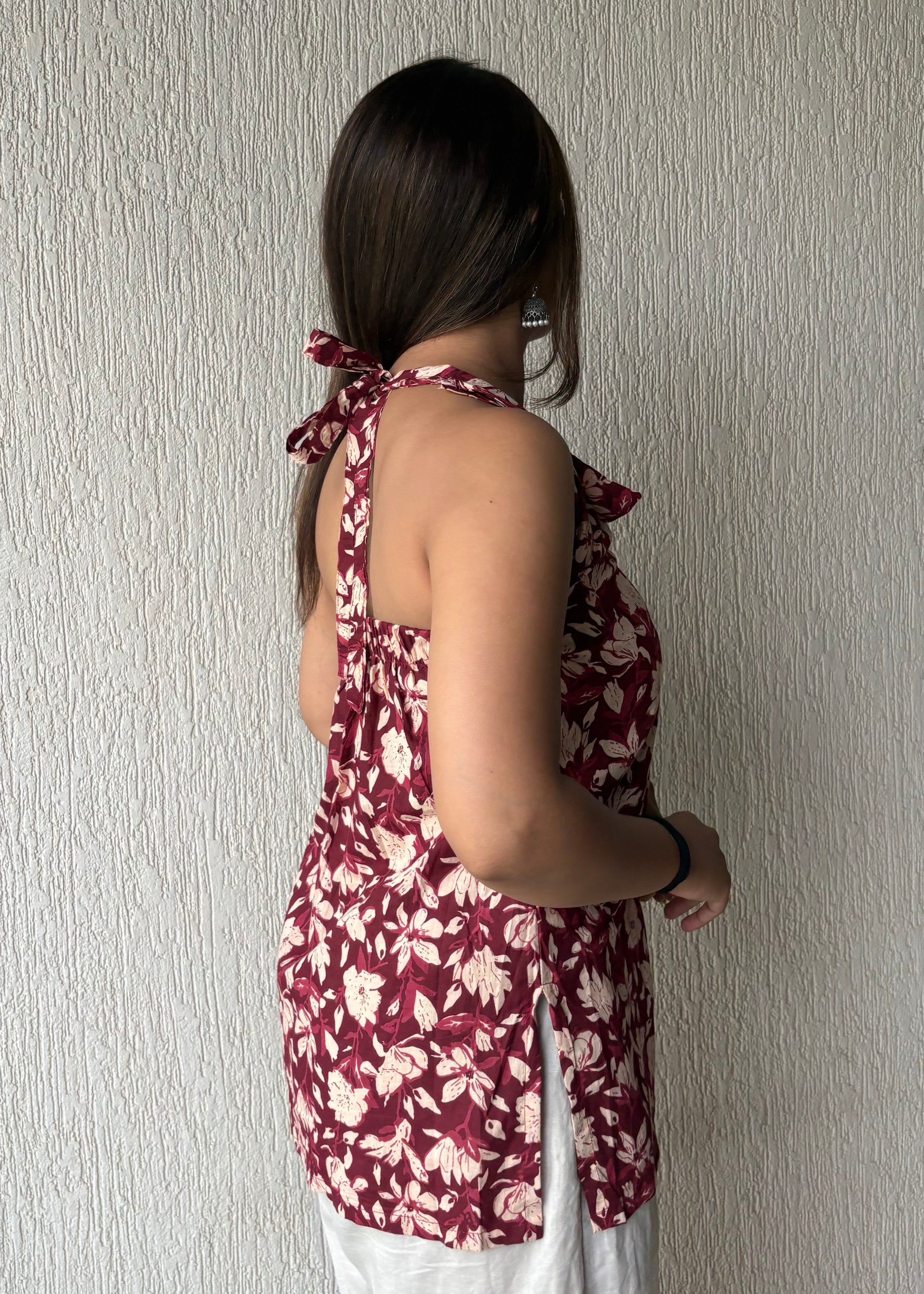 Gulaab backless short kurti