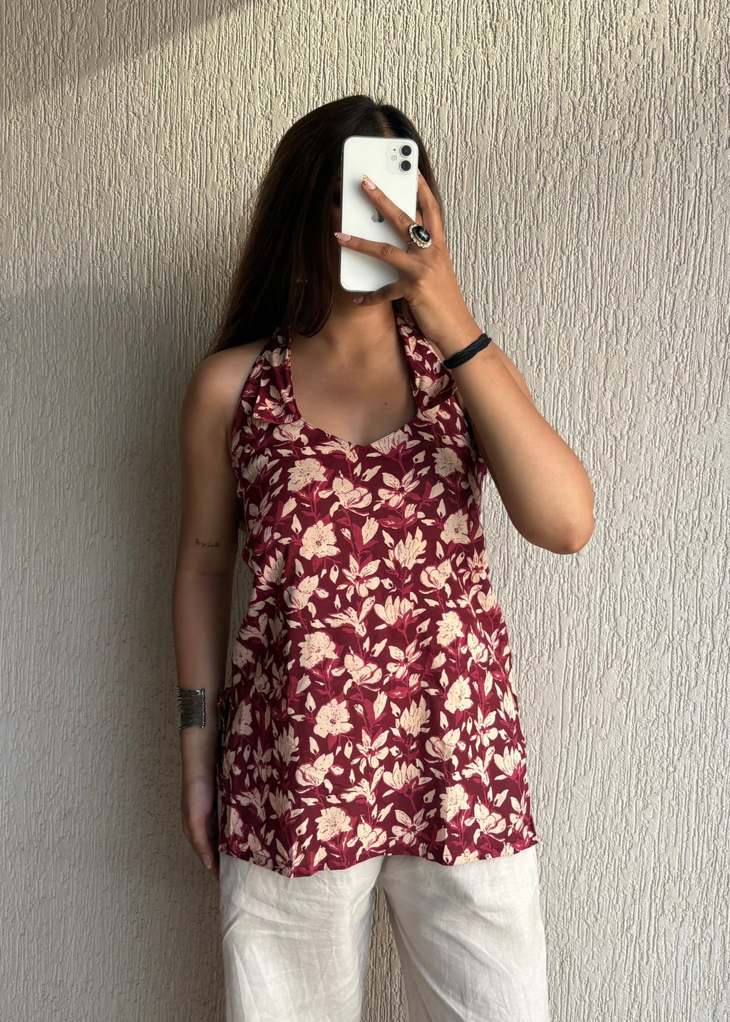 Gulaab backless short kurti
