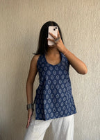 Blue bandhani backless cotton short kurti