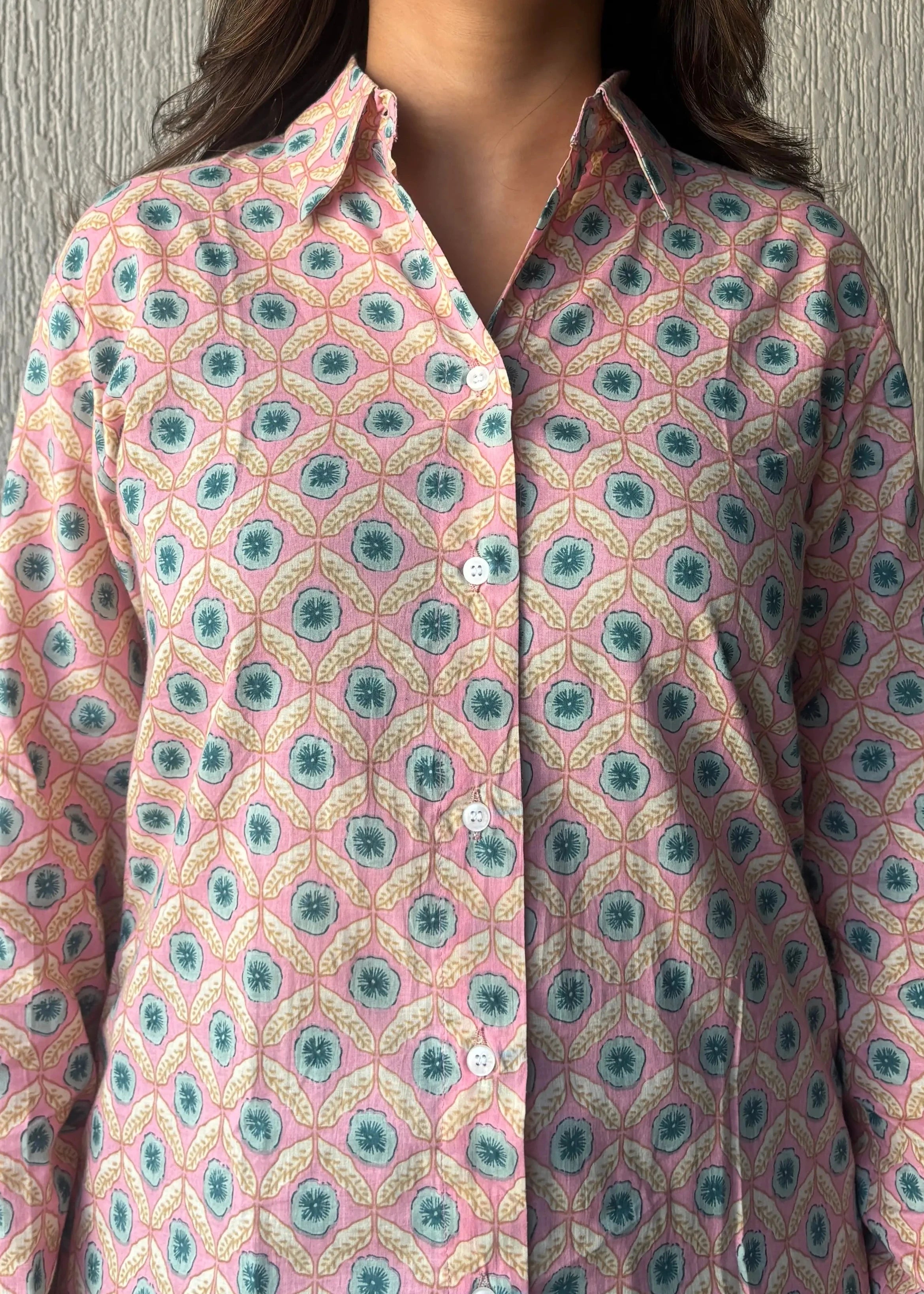 Baby pink geometric shirt