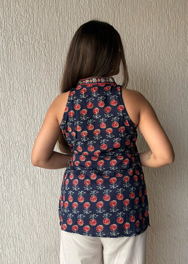 Blue sleeveless wrap-tie cotton short kurti