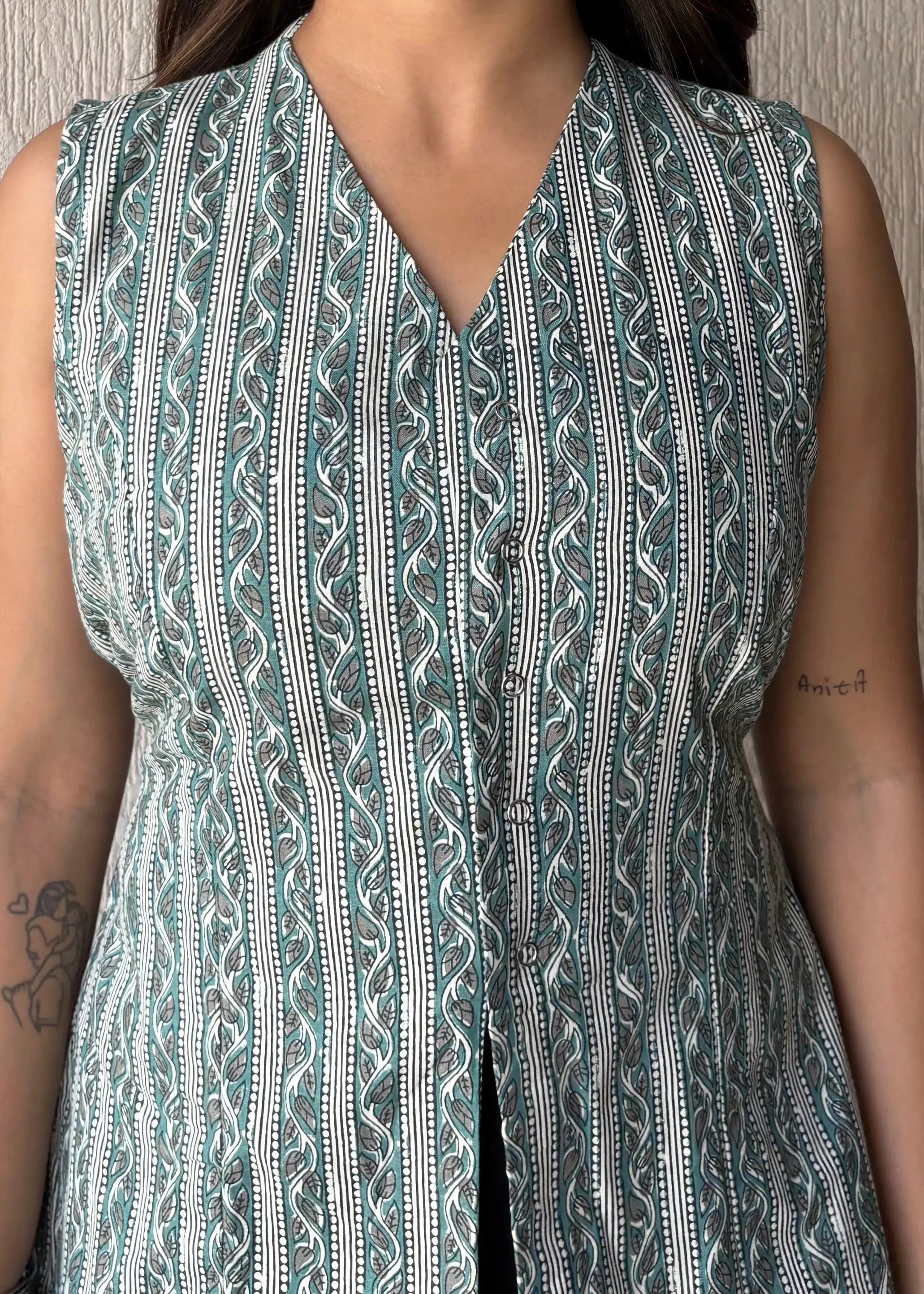 Teal stripes long vest cotton