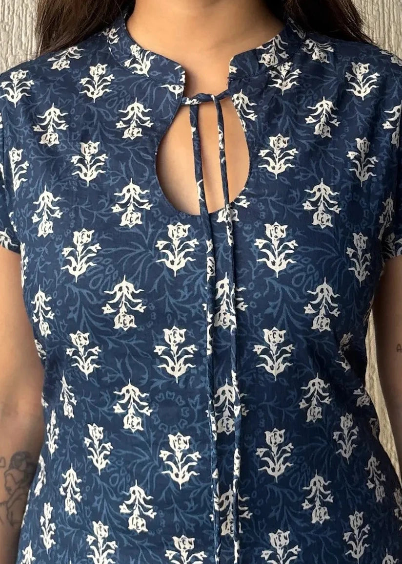 Navyblue keyhole cotton short kurti