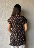 Black keyhole cotton short kurti