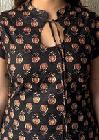 Black keyhole cotton short kurti