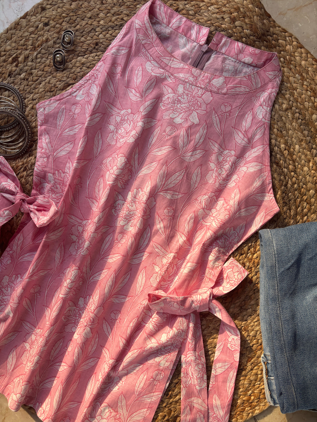 Babypink Halterneck high slit short kurti