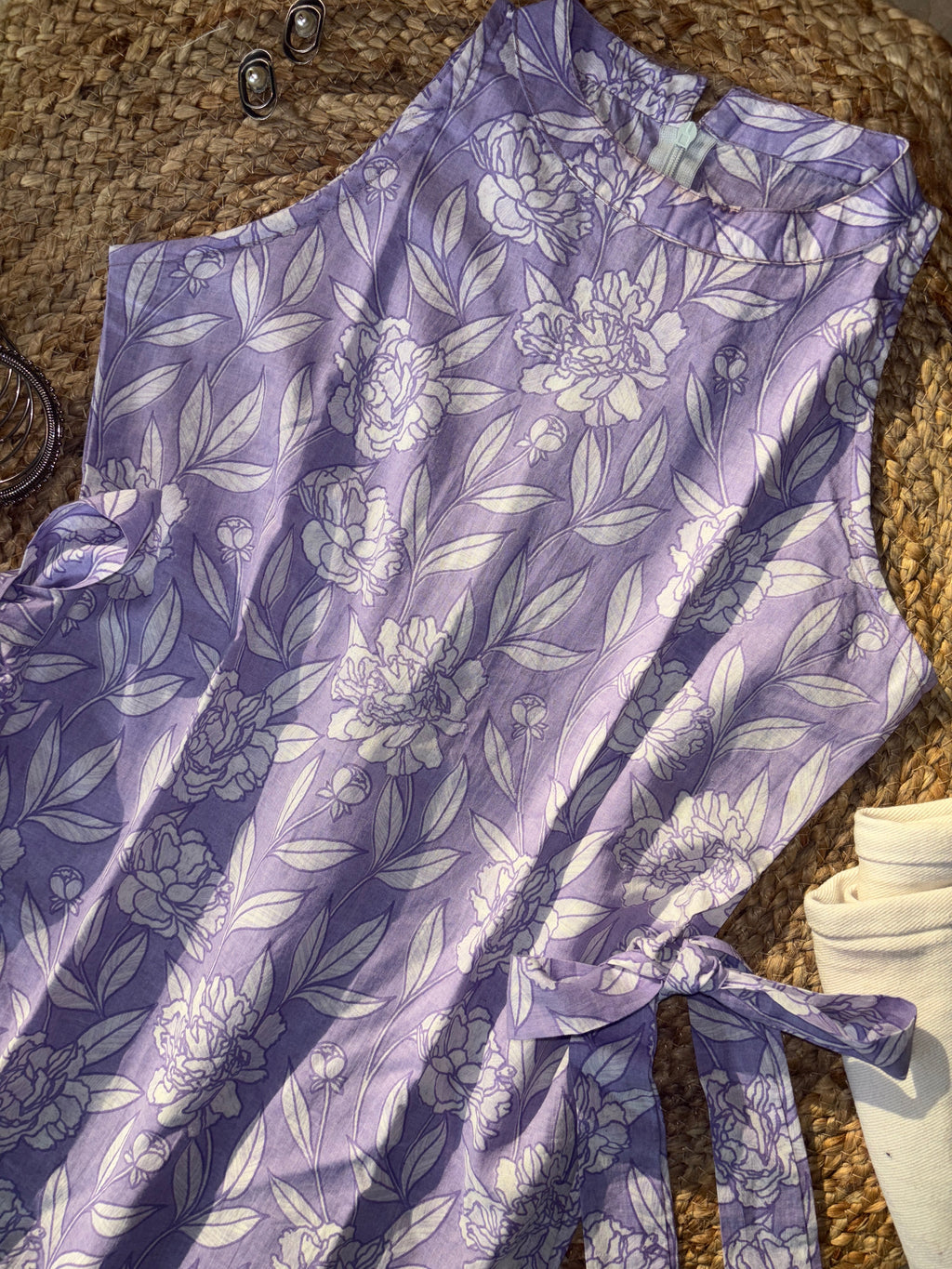 Lavendar halterneck high slit short kurti